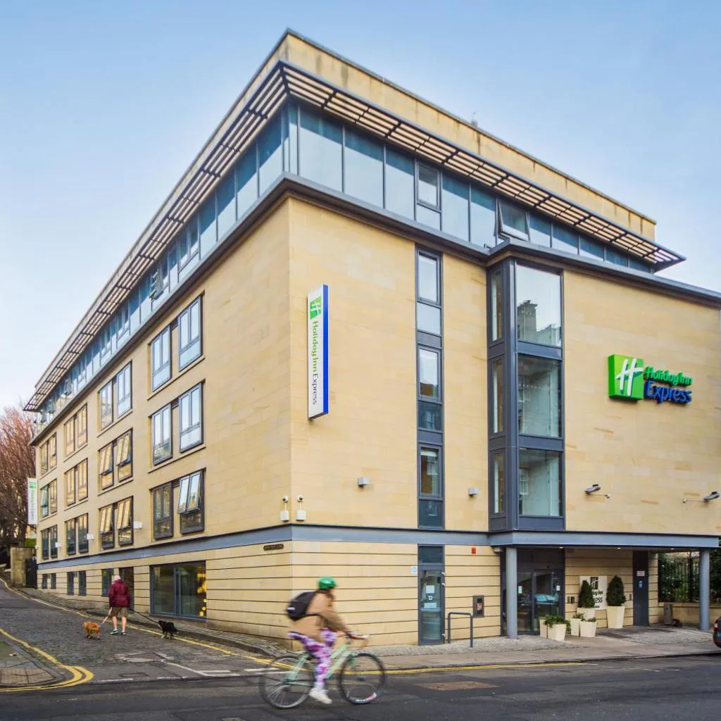 Photograph of Holiday Inn Express Edinburgh – Royal Mile by IHG