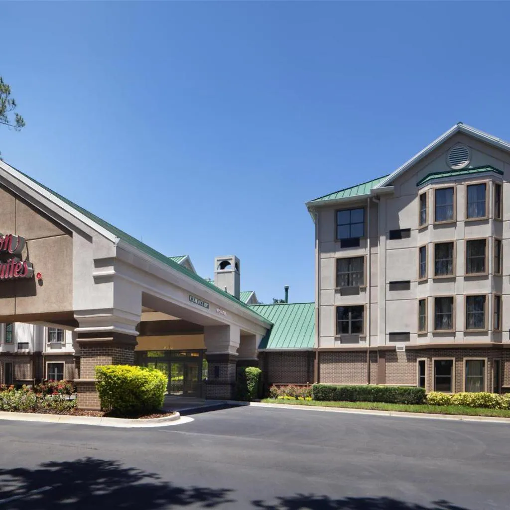 Photograph of Hampton Inn & Suites Tampa-North