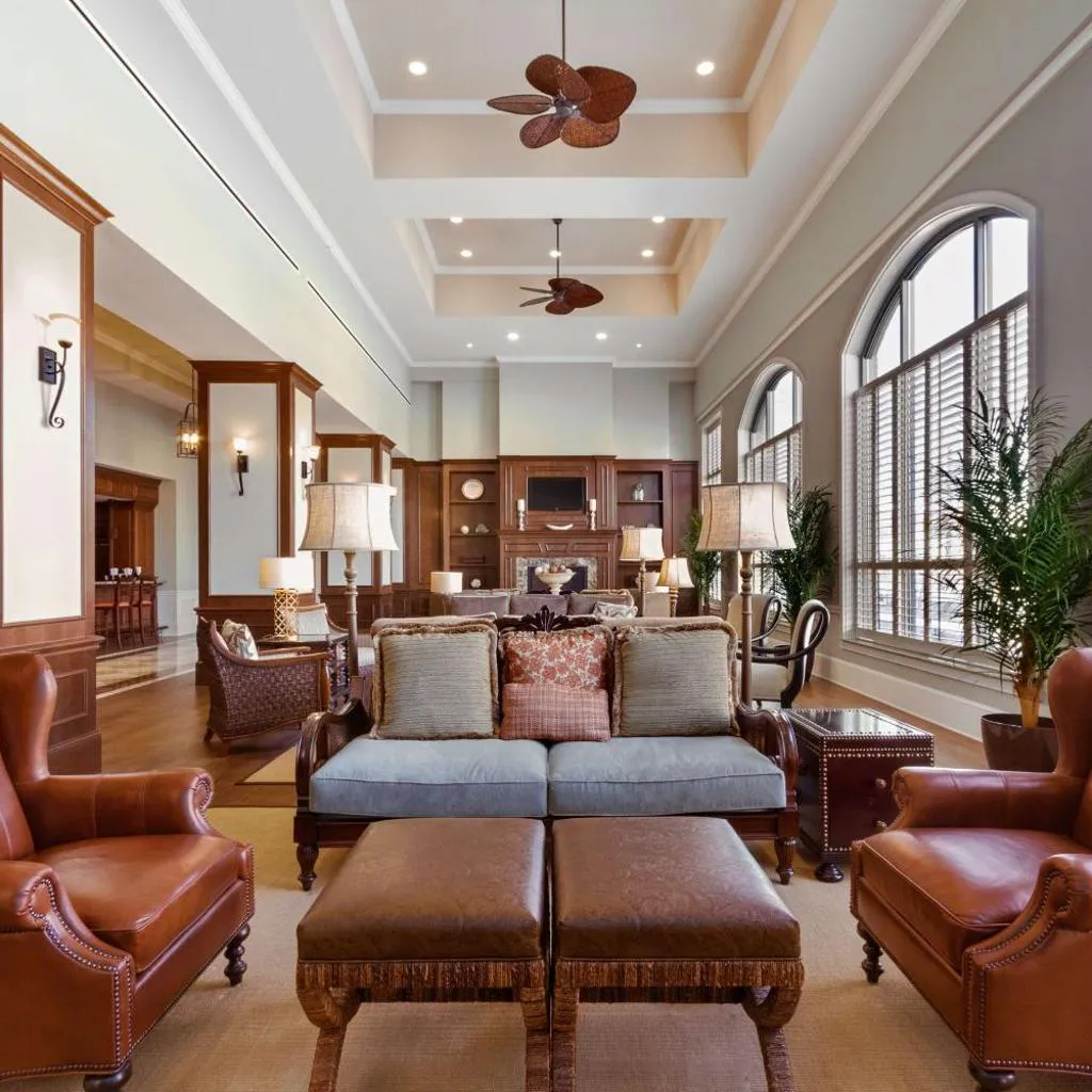 Photograph of Embassy Suites Savannah Historic District