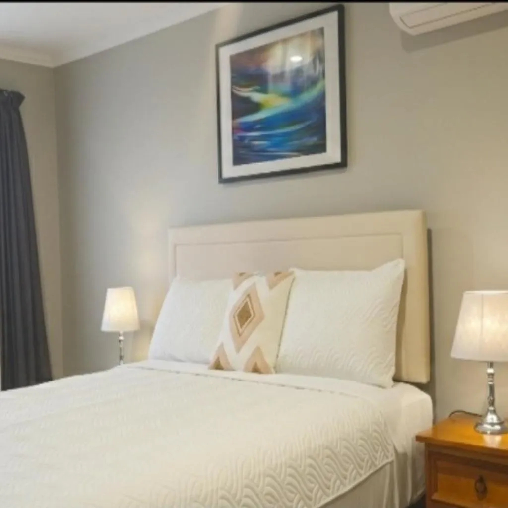 Photograph of Stylish Tawa Retreat