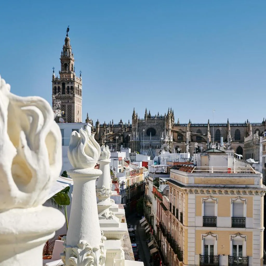 Photograph of Mercer Plaza Sevilla