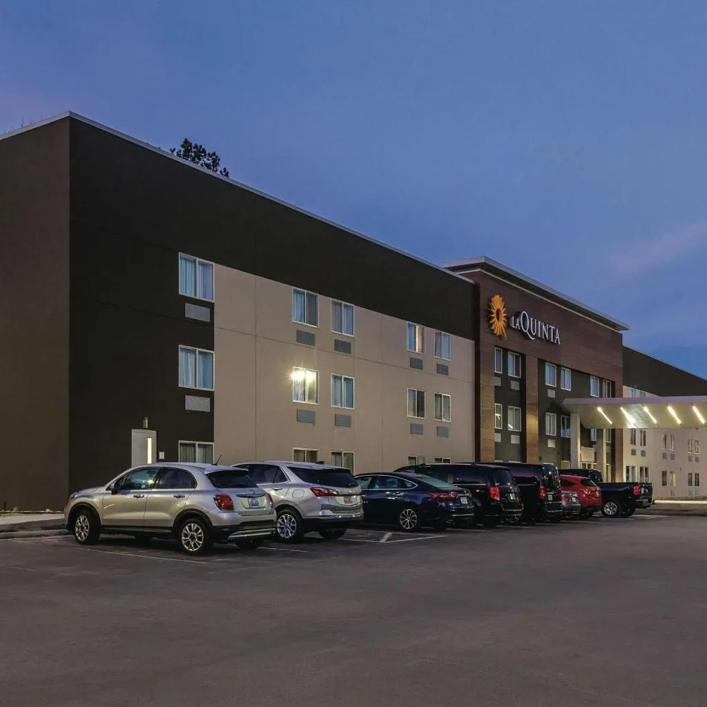 Photograph of La Quinta by Wyndham Atlanta Midtown - Buckhead