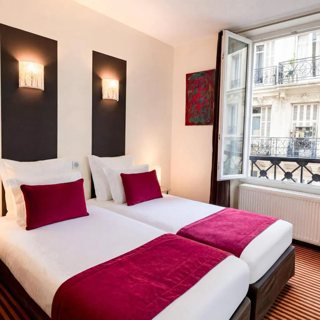 Photograph of Hotel Pax Opera