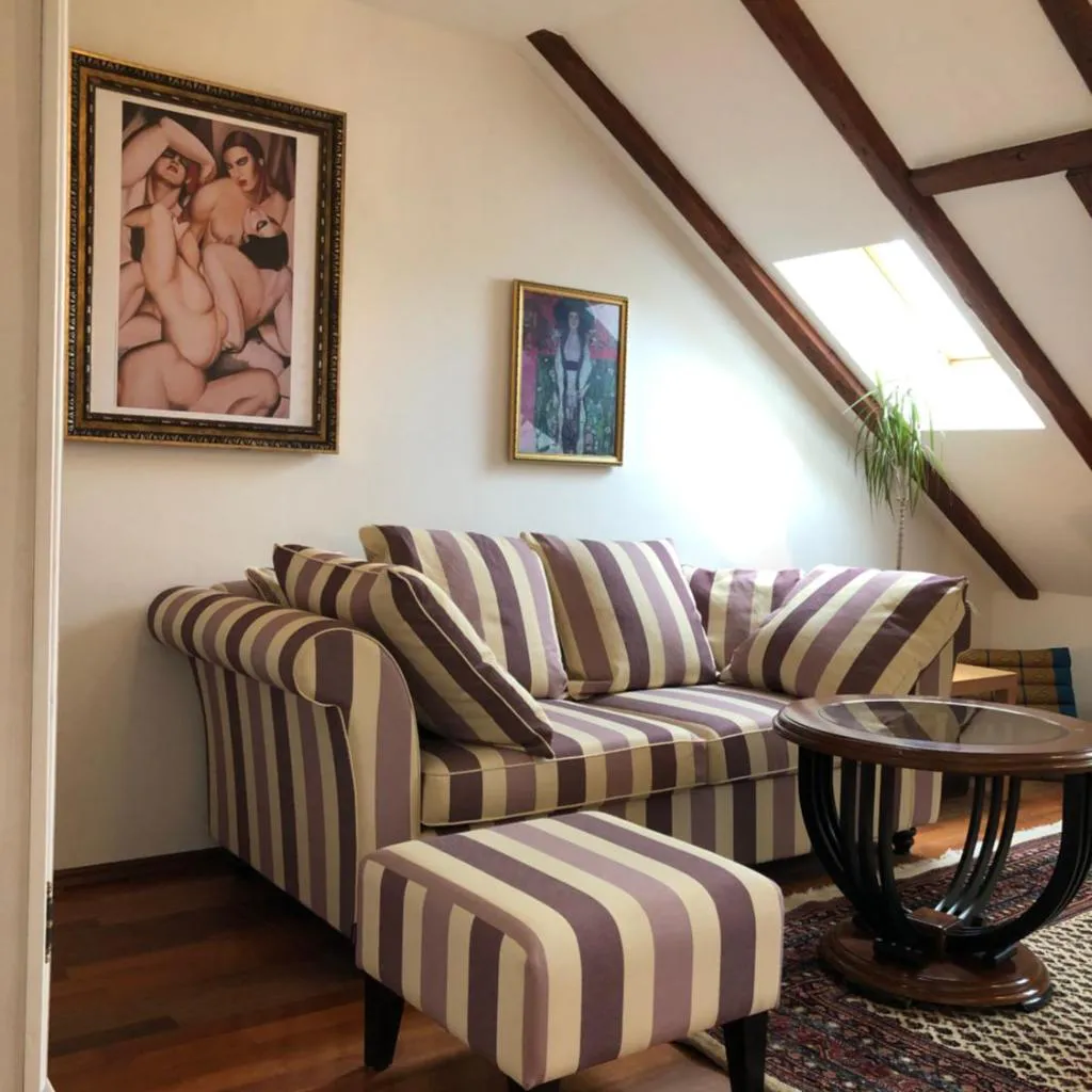 Photograph of Park Apartment