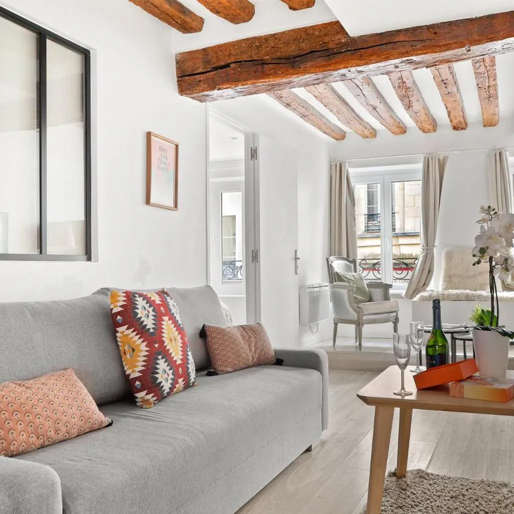 Photograph of Bluestay 112 - Élégant Appartement à Paris