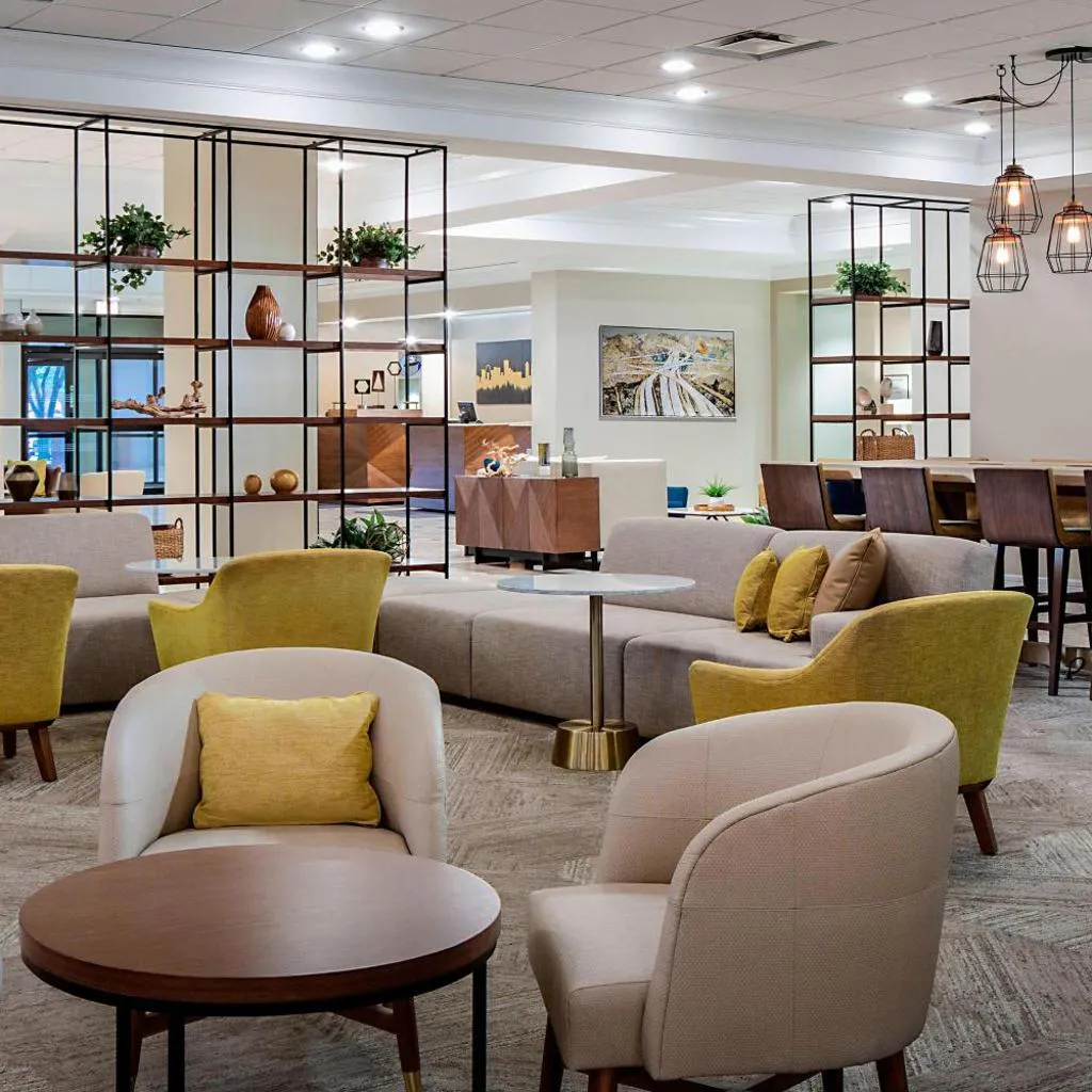 Photograph of Sheraton Suites Market Center Dallas