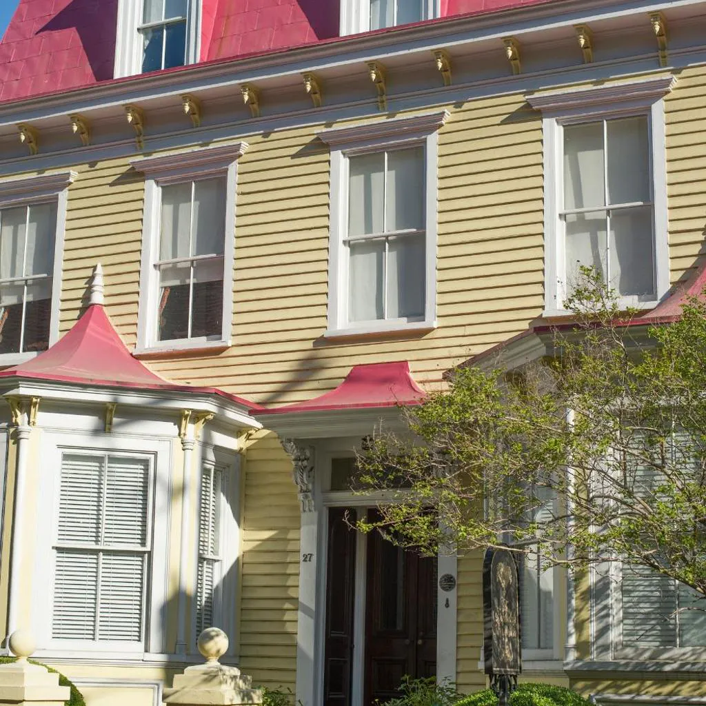 Photograph of Barksdale House Inn