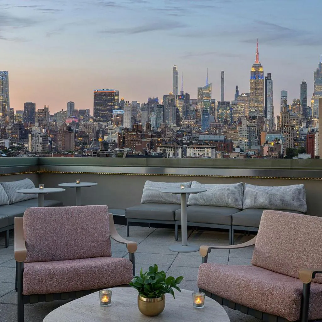 Photograph of Sheraton Tribeca New York Hotel