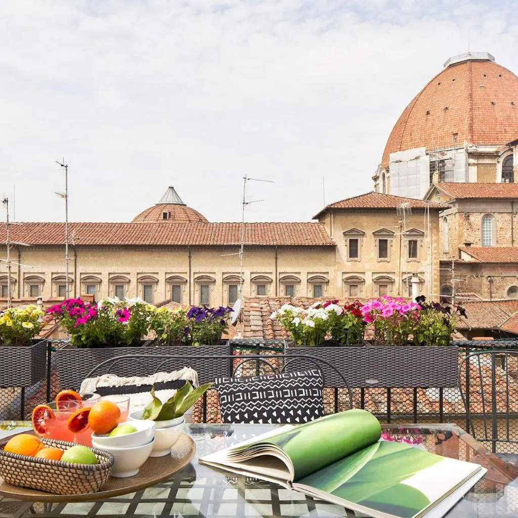 Photograph of Best Location w/ Breathtaking Views Chic Palace