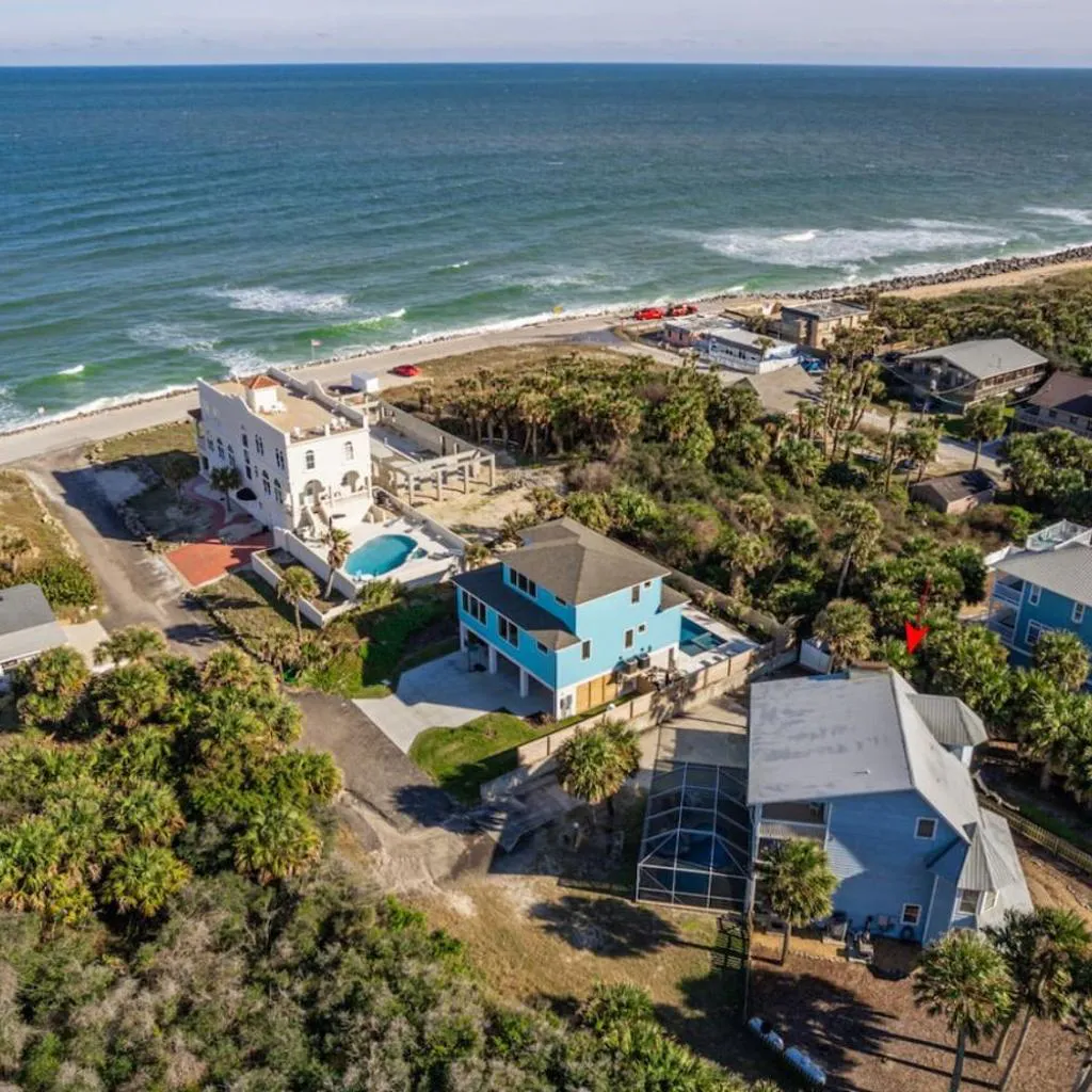 Photograph of Ocean and Sunset Views with Easy Beach Access | Coastal Retreat