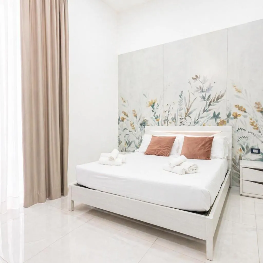 Photograph of CharmiNaples - VivimiHome
