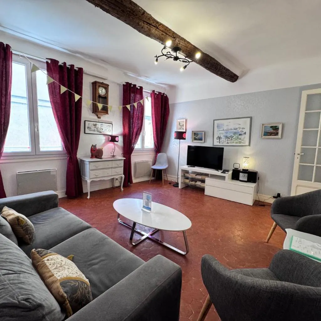 Photograph of C OT La Maison Barillerie 4 - Old Town