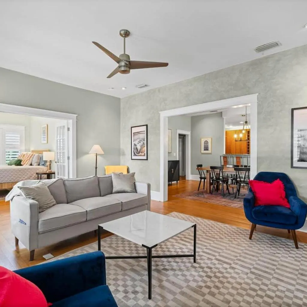Photograph of Riberia Ponce Place - Team Joseph Ellen