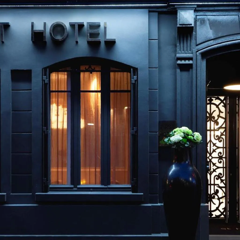 Photograph of First Hotel Paris Tour Eiffel