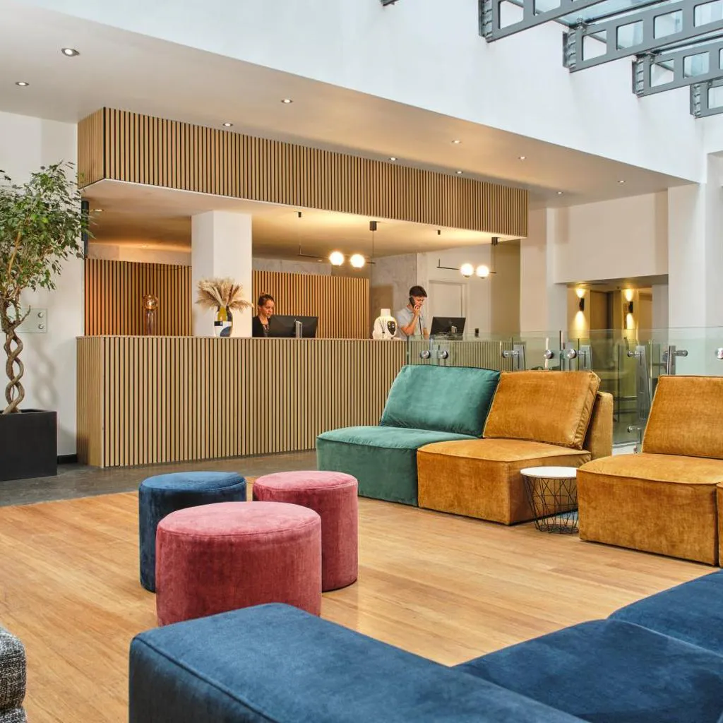 Photograph of Hotel Aqua by HappyCulture