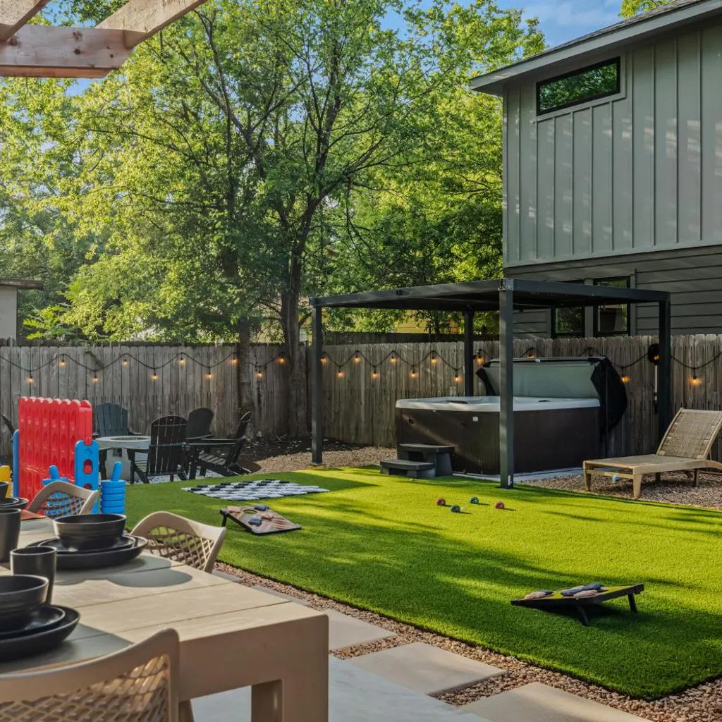 Photograph of Onyx & Oak - Hot Tub & Backyard Oasis East Austin