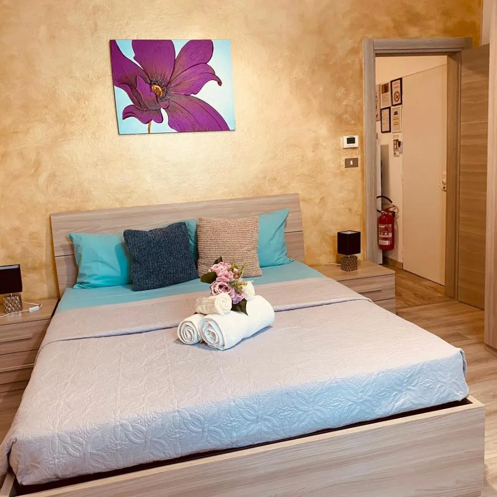 Photograph of Violetta Apartment