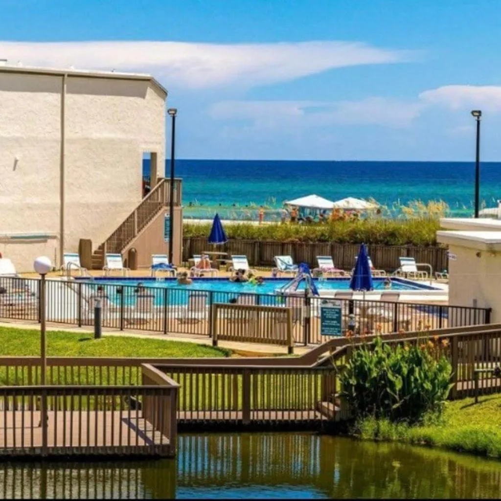 Photograph of 4BR Resort Home Ocean Views Sounds