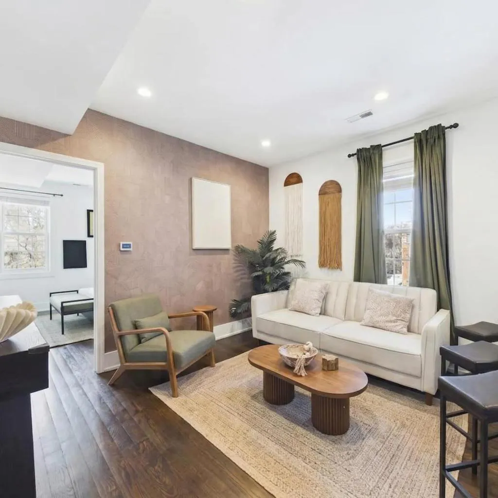 Photograph of The Boho House Two Private Suites Parking