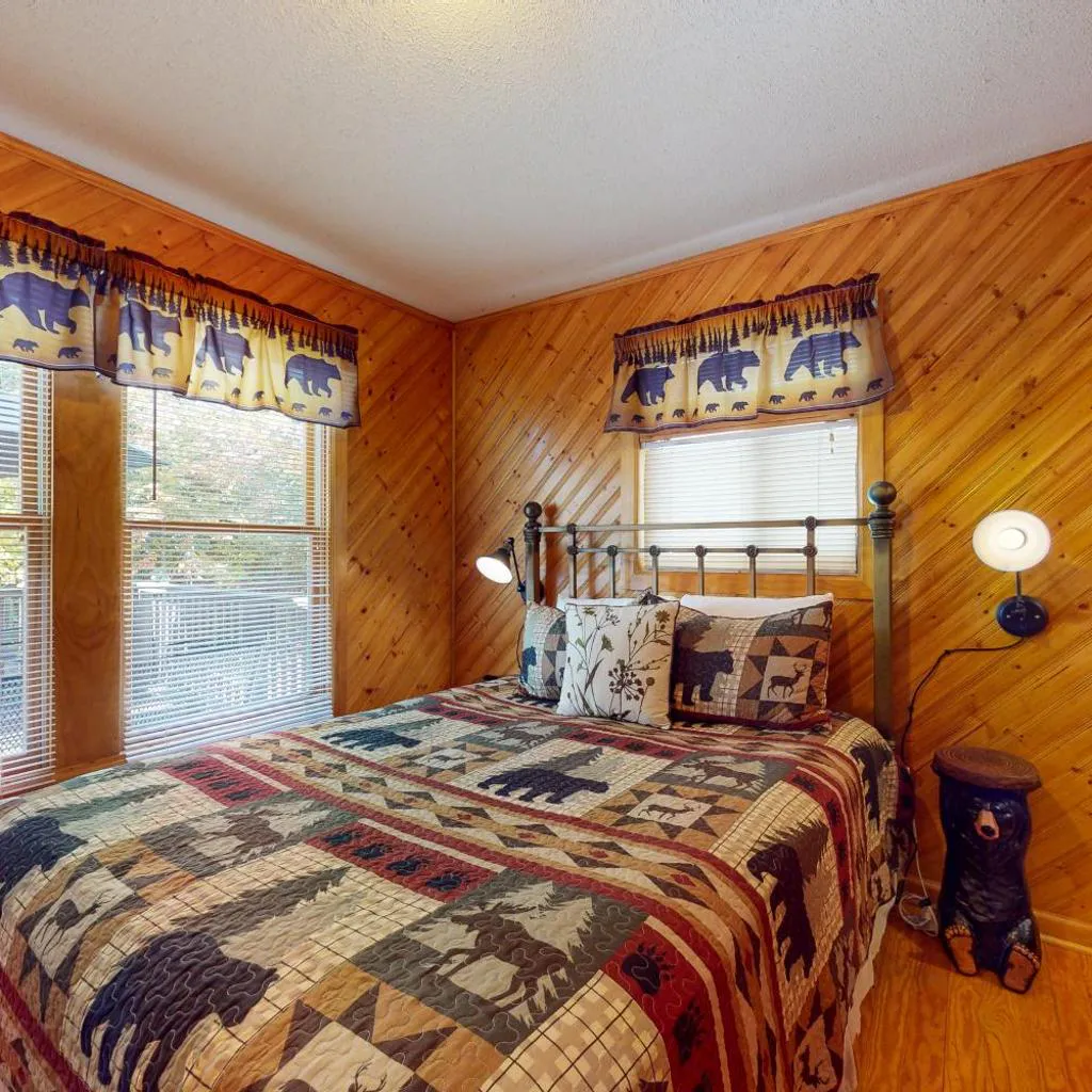 Photograph of Lovely Home Sleeps 6 Near Hiking W River View