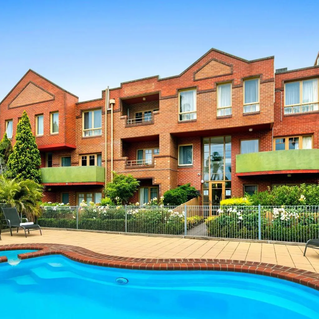 Photograph of Comfort Apartments Royal Gardens