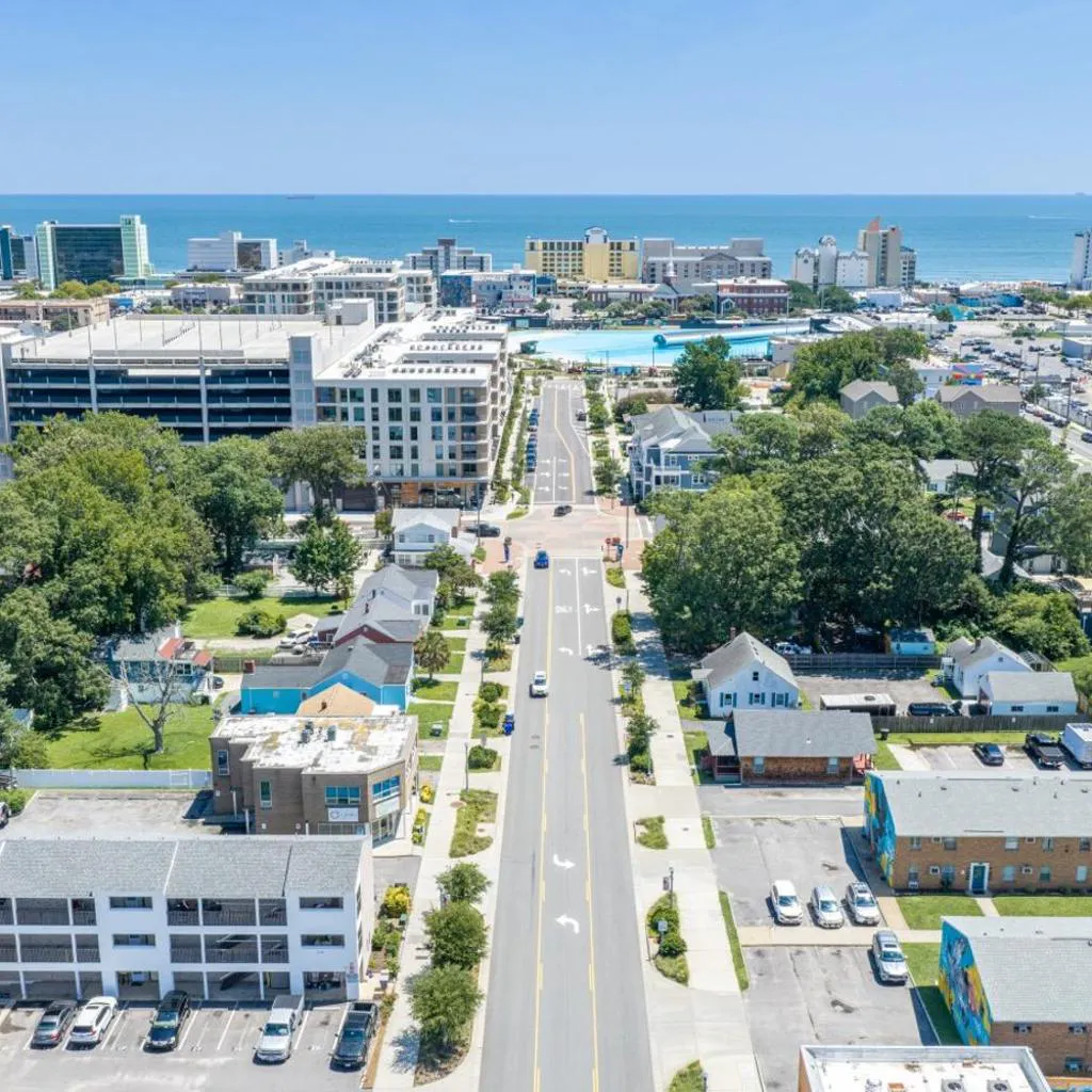 Photograph of Oceanfront Double Suite 4BR 4BA Sleeps 10
