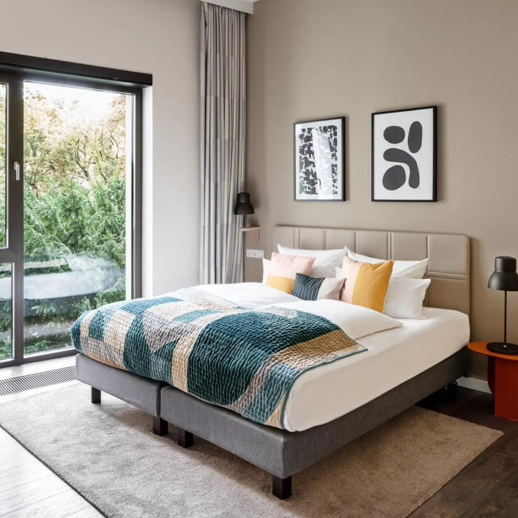 Photograph of Numa Berlin Nook