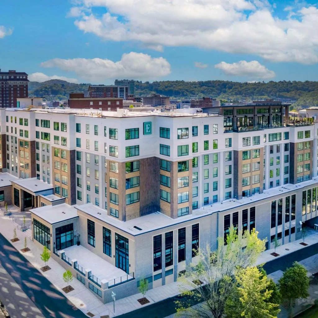 Photograph of Embassy Suites By Hilton Asheville Downtown