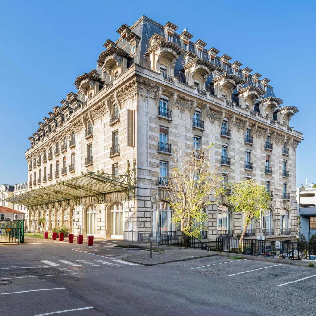 Photograph of Mercure Lyon Centre Château Perrache