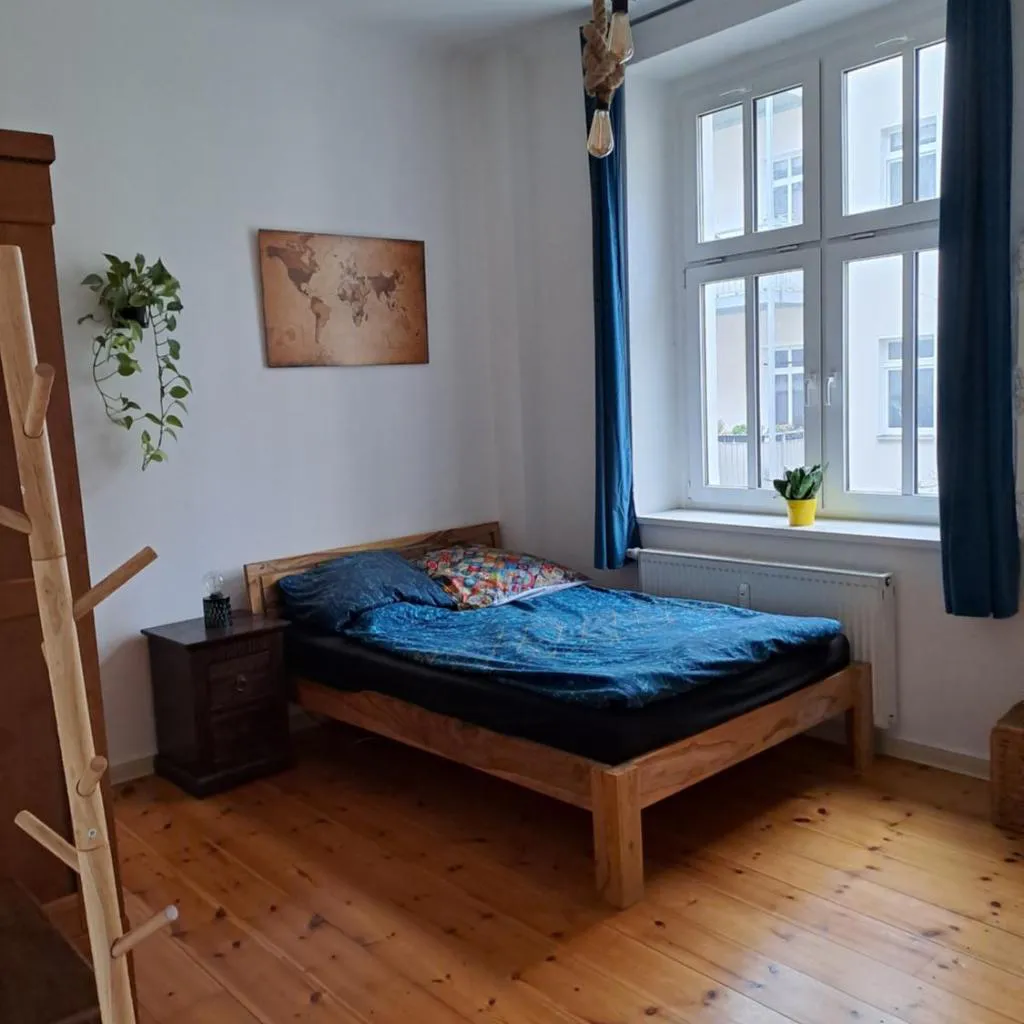Photograph of Sonnige und ruhige Altbauwohnung in Friedrichshain