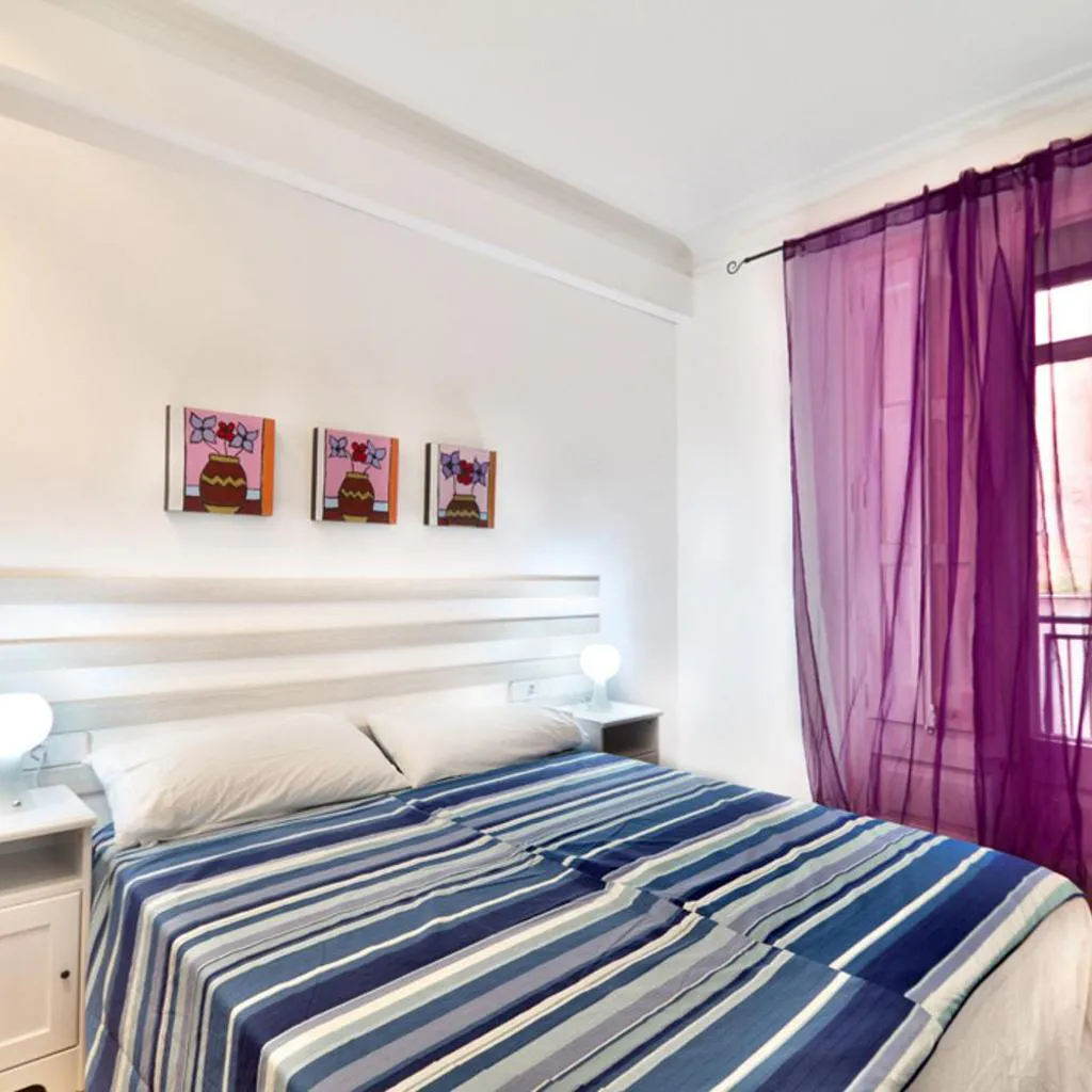 Photograph of Apartment Gaudi XL
