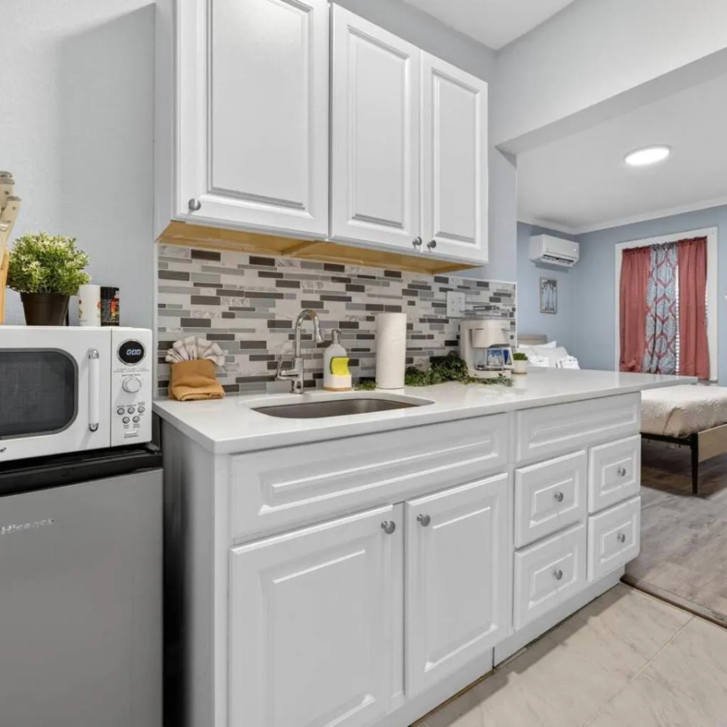 Photograph of Unit 12 Simple Comfy Tiny Pensacola Studio