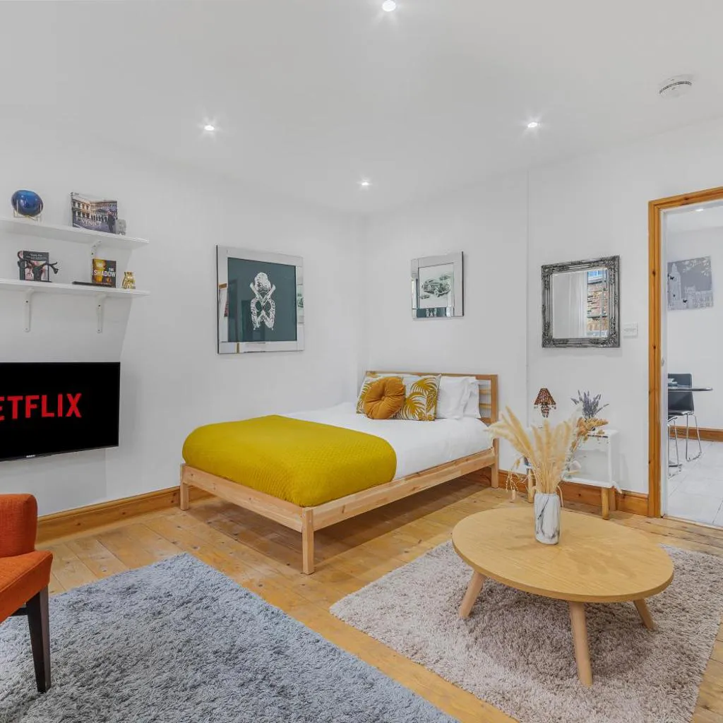 Photograph of Studio Flat on London's Famous Brick Lane - Historic Location in the Heart of London's East End