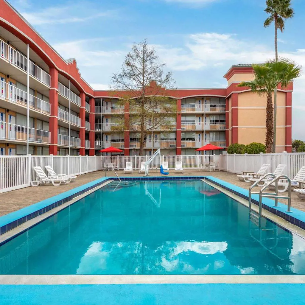 Photograph of Baymont by Wyndham Orlando North Millenia