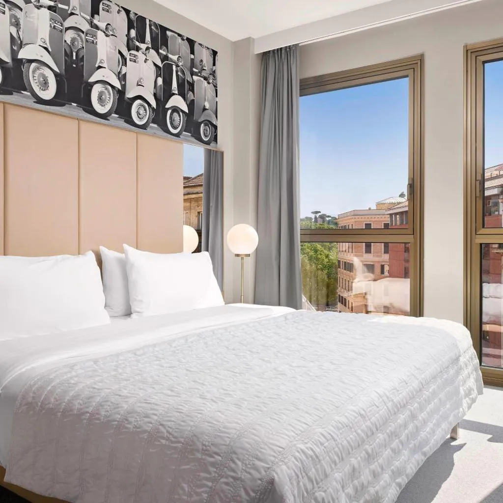 Photograph of Le Meridien Visconti Rome