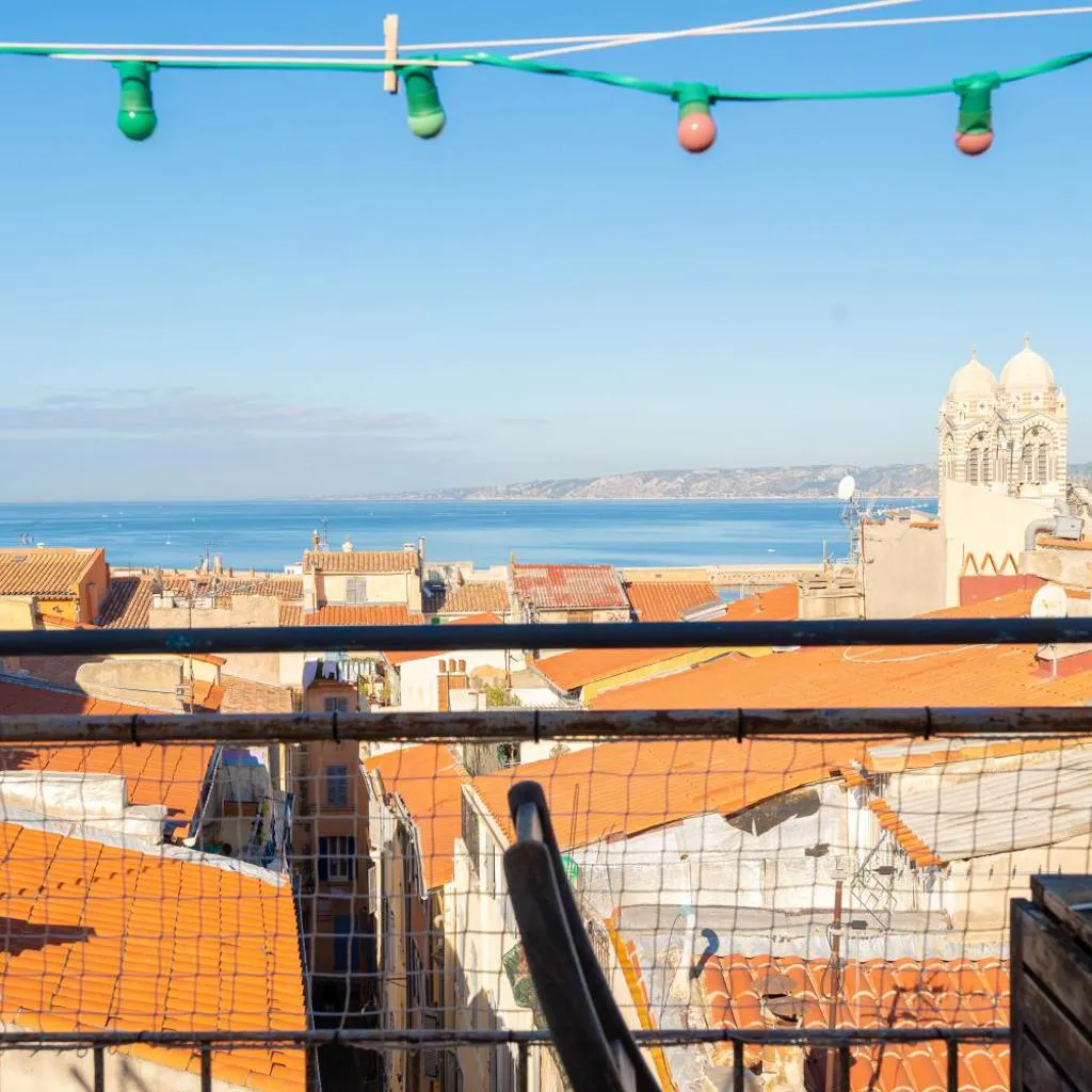 Photograph of Terrasse vue mer & quartier historique Vieux Port