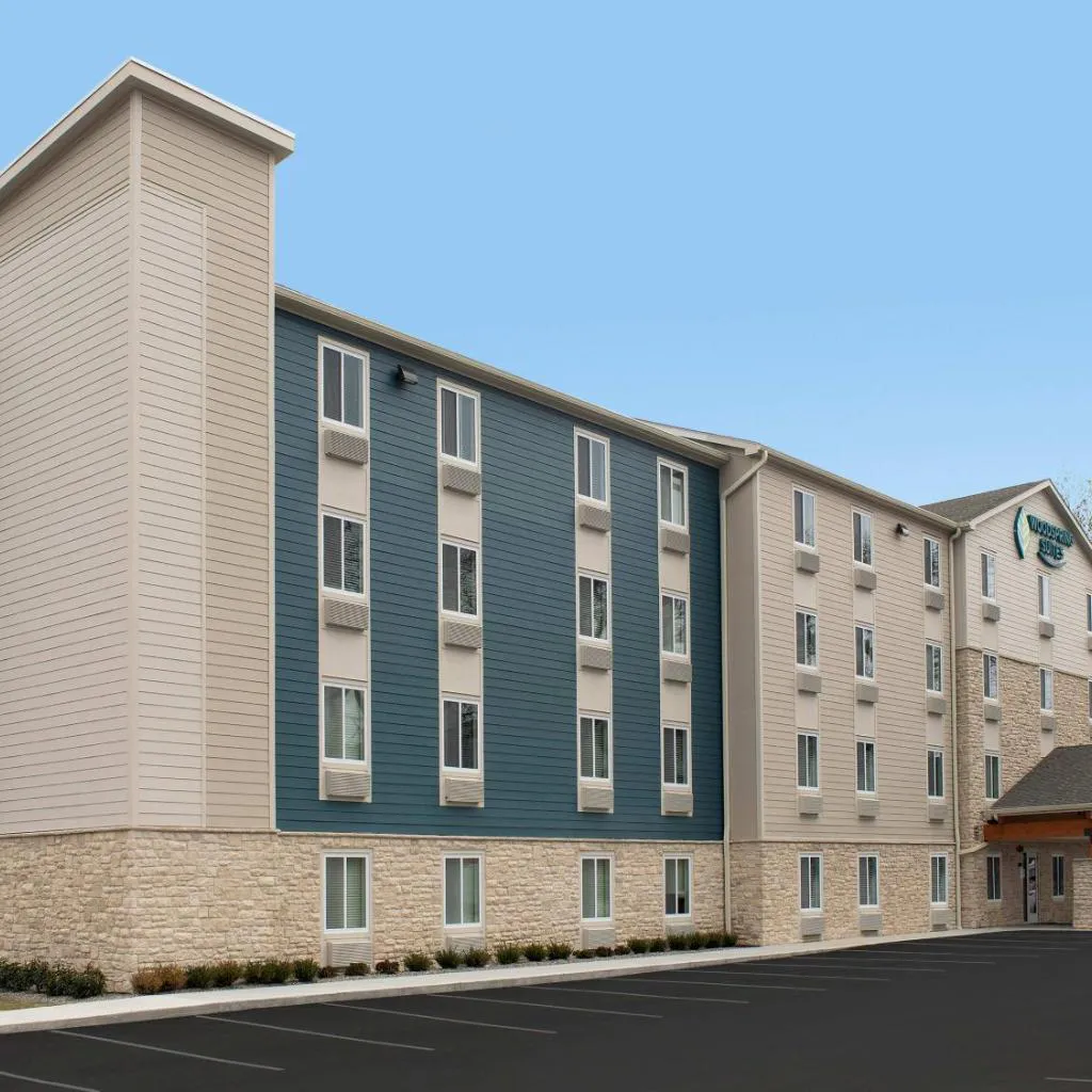 Photograph of WoodSpring Suites Fort Myers - Cape Coral
