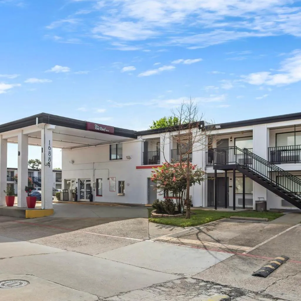 Photograph of Red Roof Inn Houston - Jersey Village