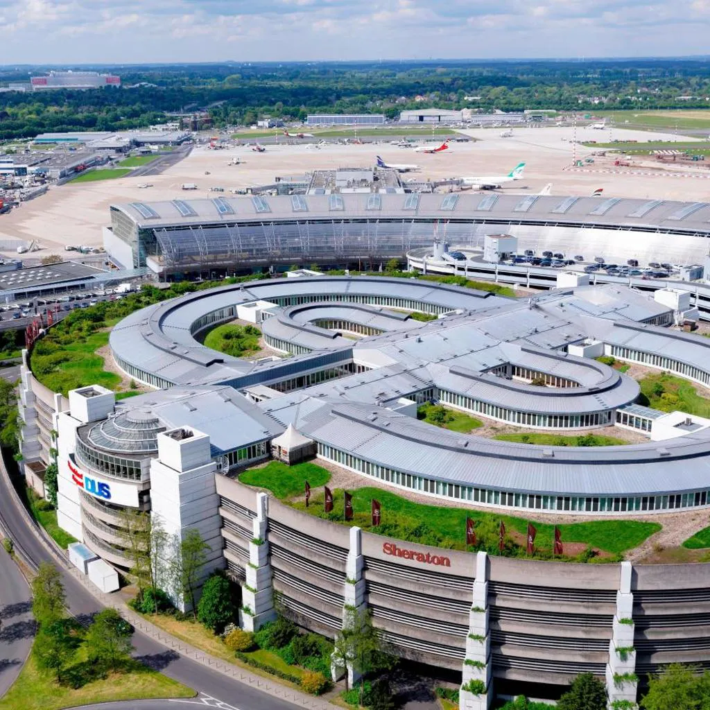 Photograph of Sheraton Duesseldorf Airport Hotel