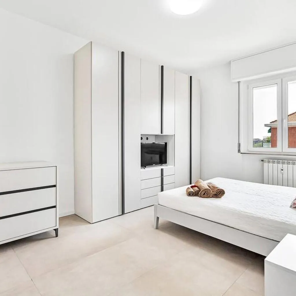 Photograph of Alessia's Flat - Caroli