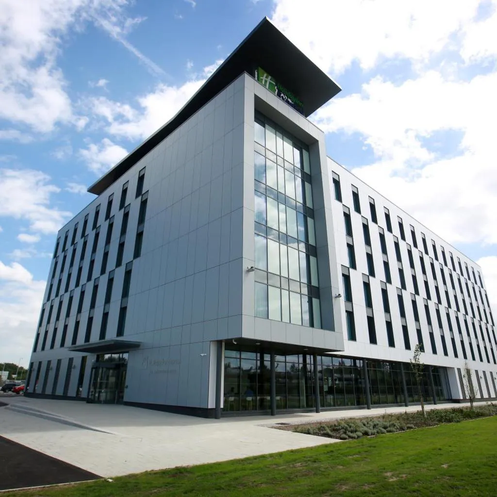 Photograph of Holiday Inn Express - Manchester - TRAFFORDCITY by IHG