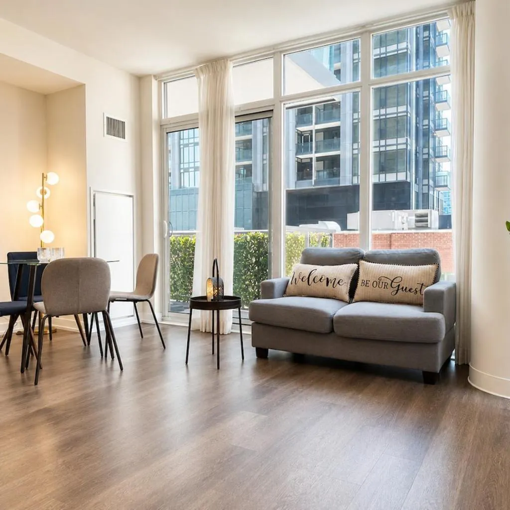 Photograph of Modern 2BR by St Lawrence Market and Scotiabank Arena