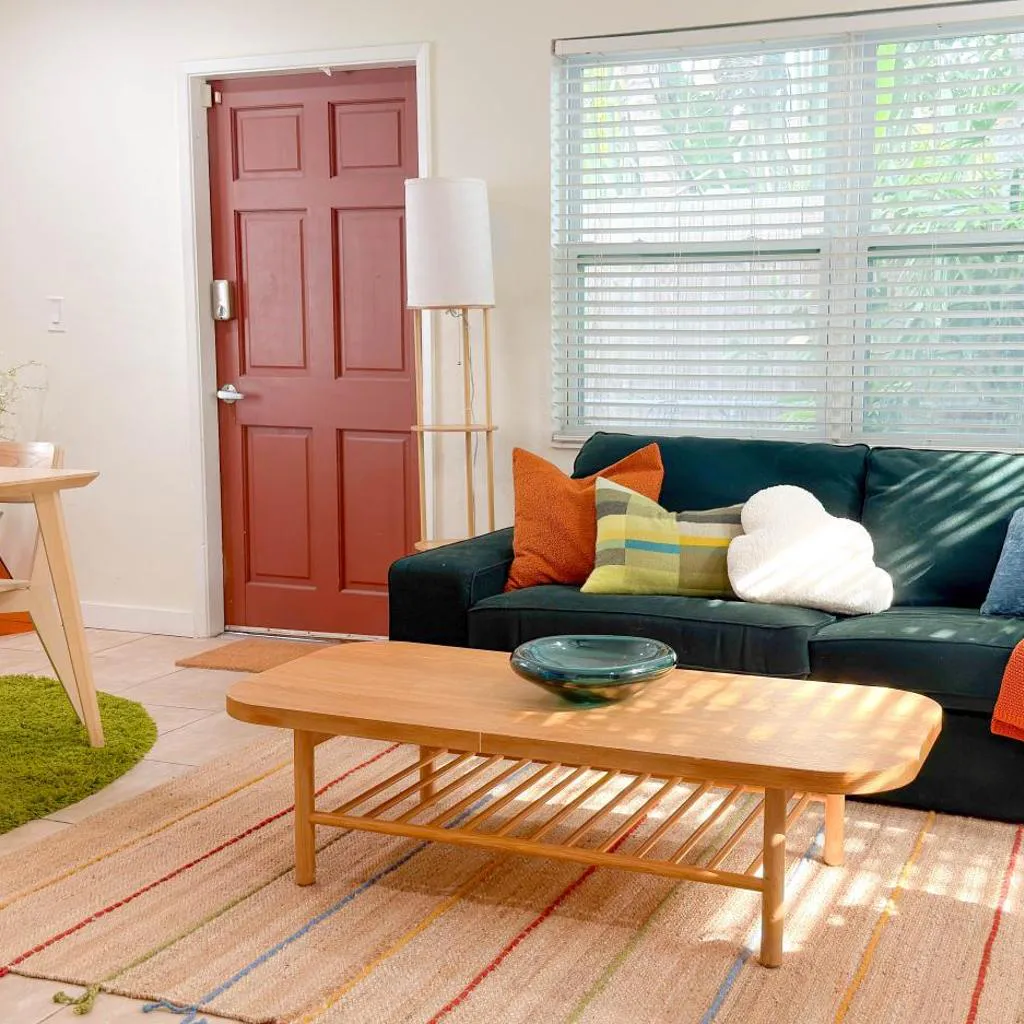 Photograph of Cozy Garden Bungalow - Pets/Parking/Beach