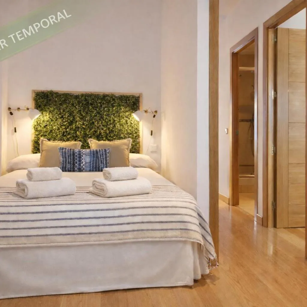 Photograph of Suites Familiares Gran Vía