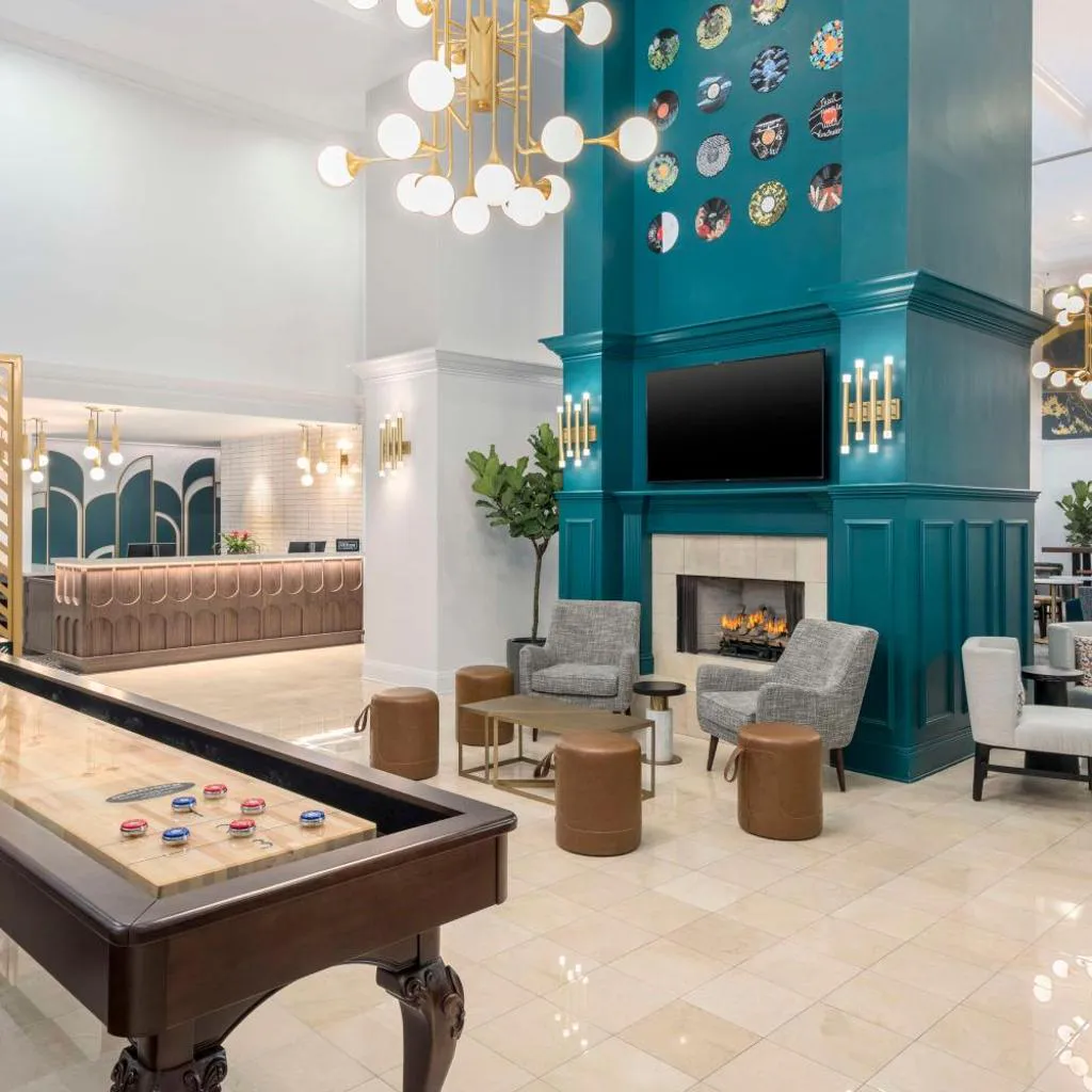 Photograph of Homewood Suites by Hilton New Orleans