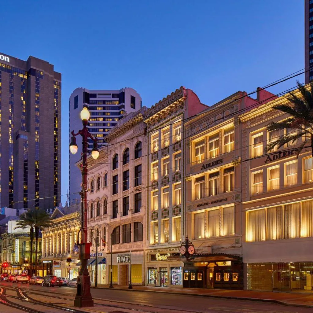 Photograph of Sheraton New Orleans Hotel