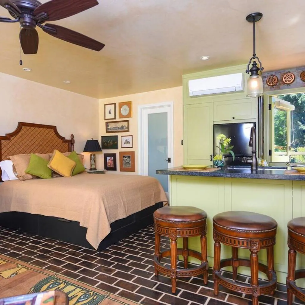 Photograph of Hidden Casita with Private Deck & Patio