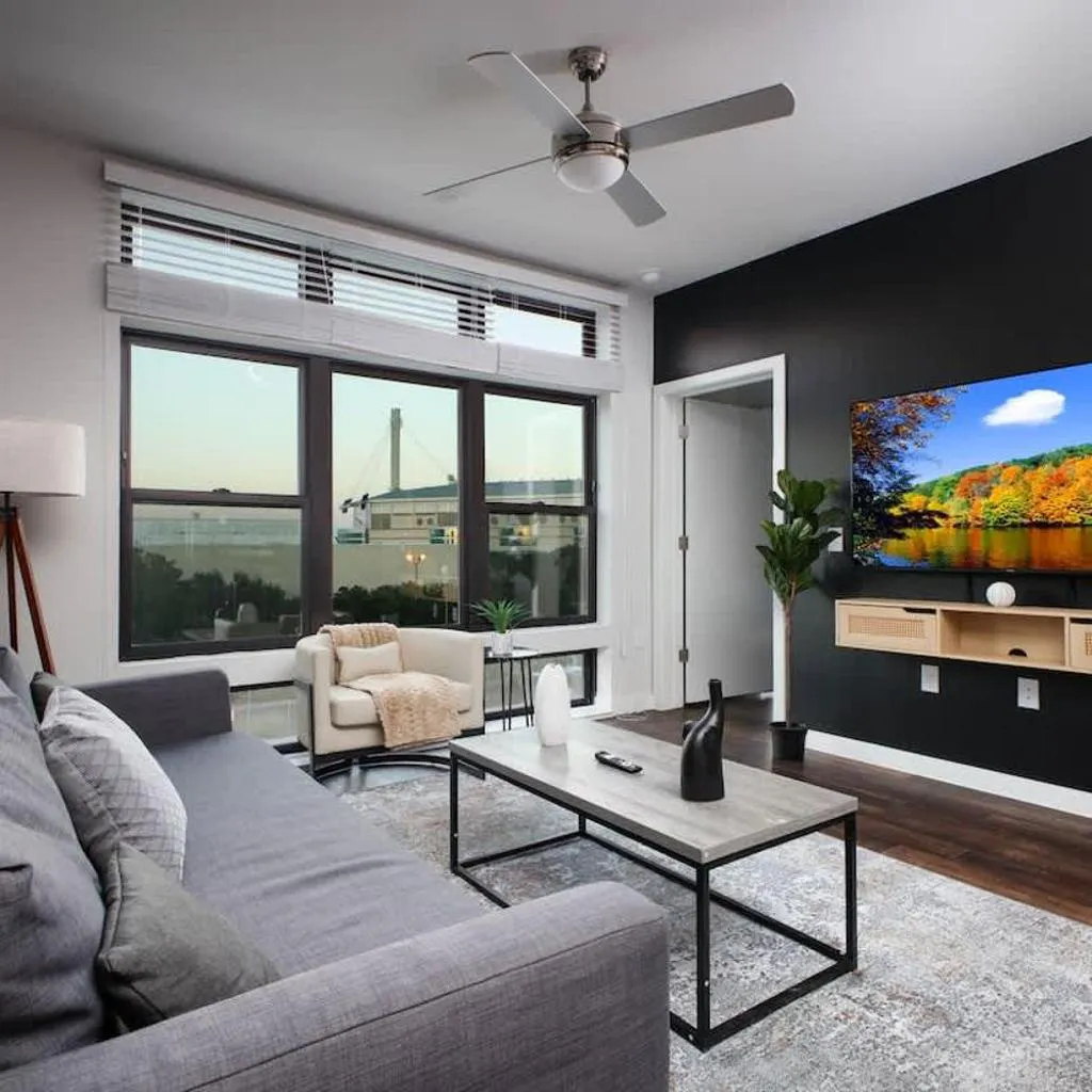 Photograph of Modern 2BR Getaway-w Parkng, Near Rvrwlk&Conv Ctr