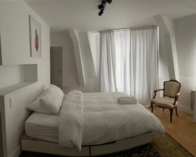 Photograph of Duplex dernier étage avec terasse à deux pas de la grand place