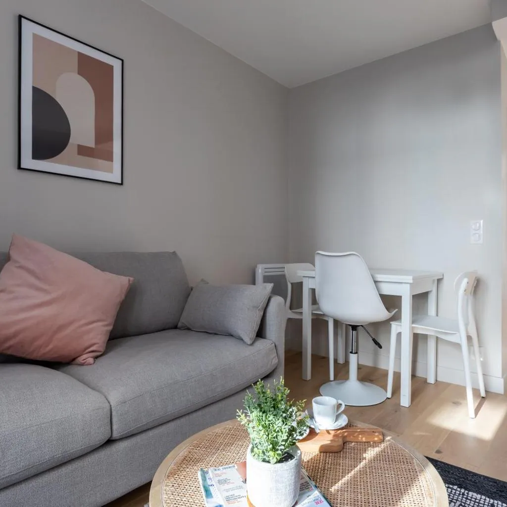 Photograph of Take It Easy in This Stylish Architect Flat